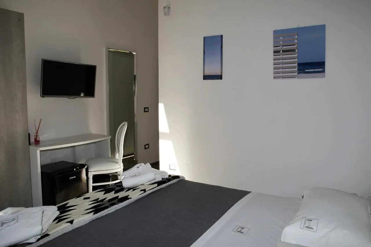 נאפולי Hermes Rooms For Tourists איטליה