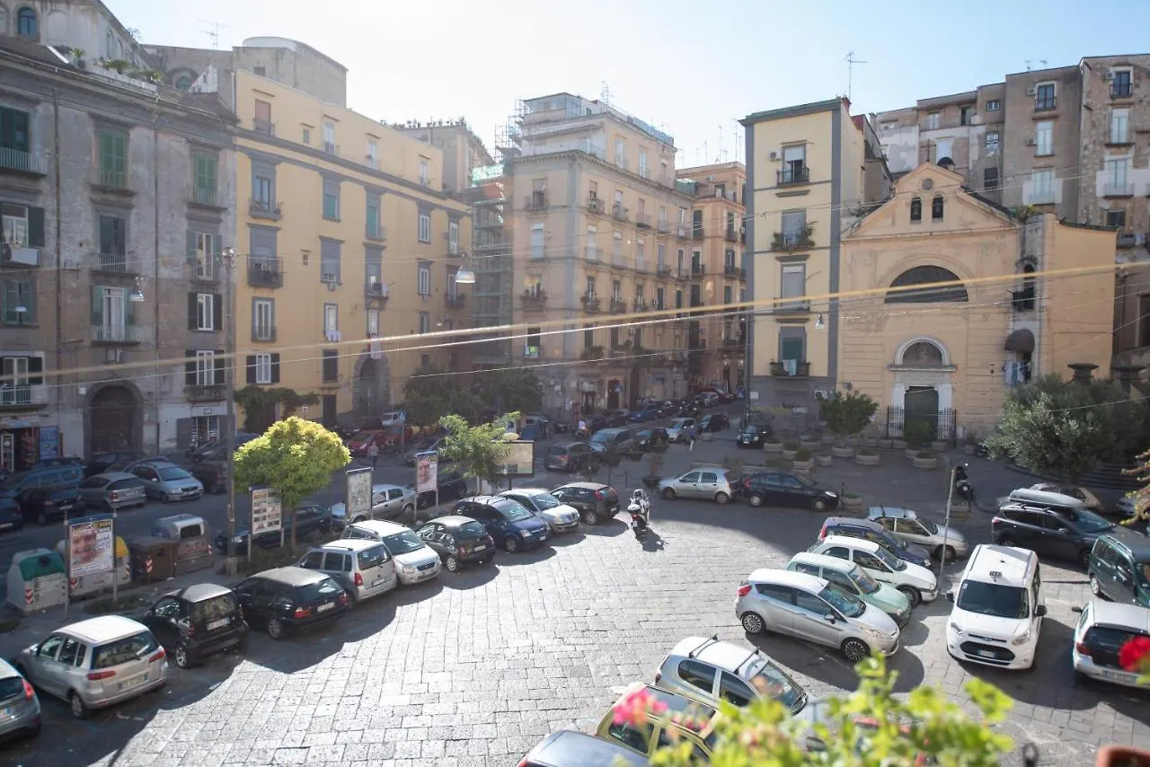 ** Gasthof Hermes Rooms For Tourists Neapel Italien